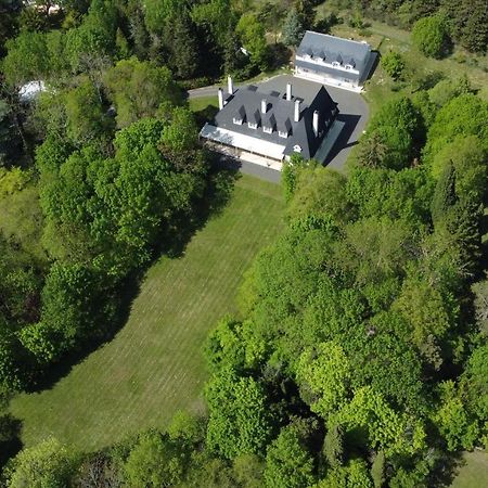 Manoir Et Appartements Avec Piscine Au Domaine De Bize Mirepoix Mirepoix  Exterior photo